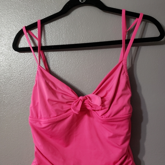 Dkny one piece pink swimsuit Size 12 - Picture 3 of 8